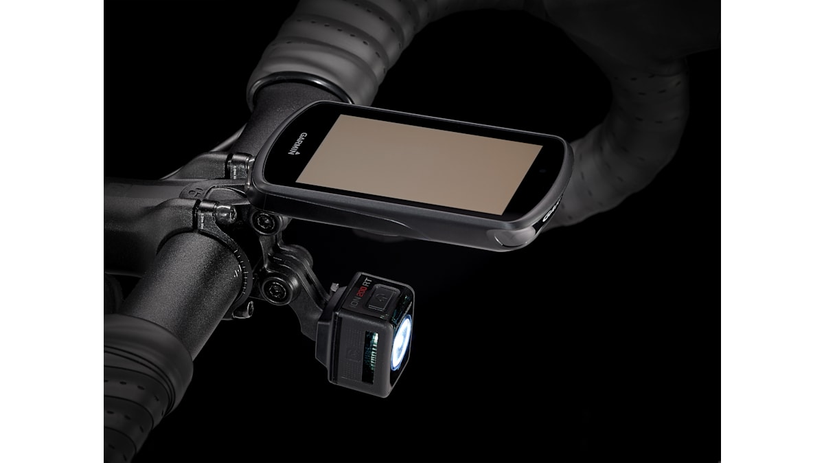 Madone SL 6 Di2 Gen 6 - Trek Bikes (JP)