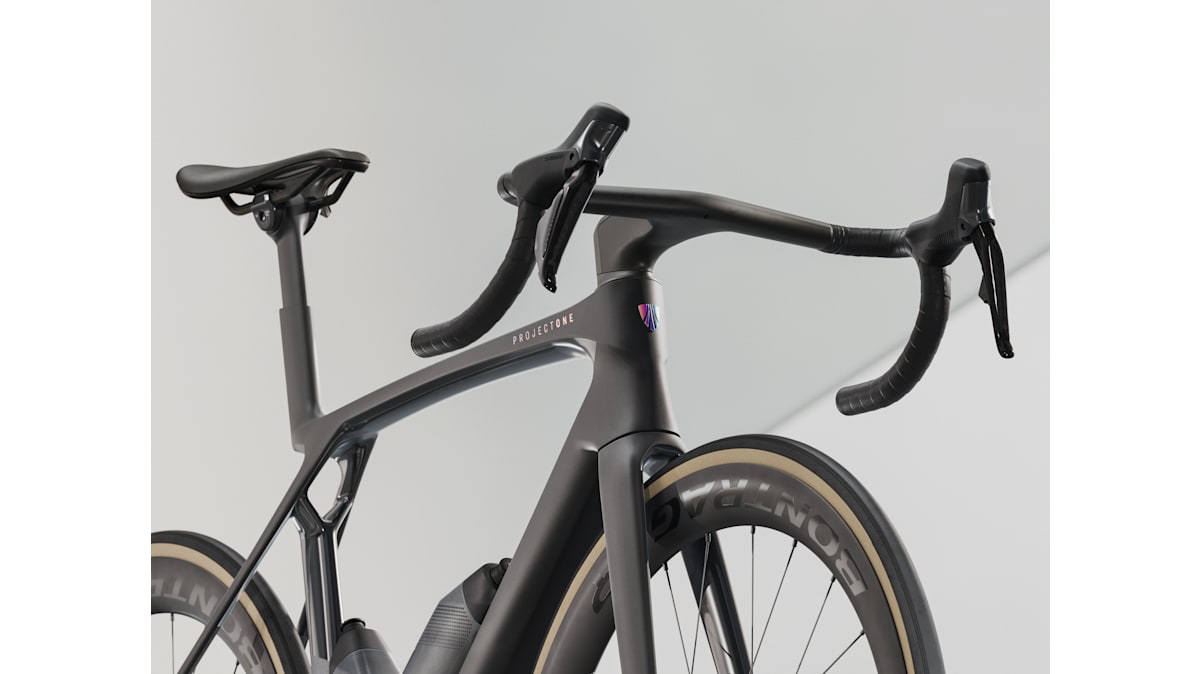 Madone SLR 7 Gen 8 - Trek Bikes (JP)