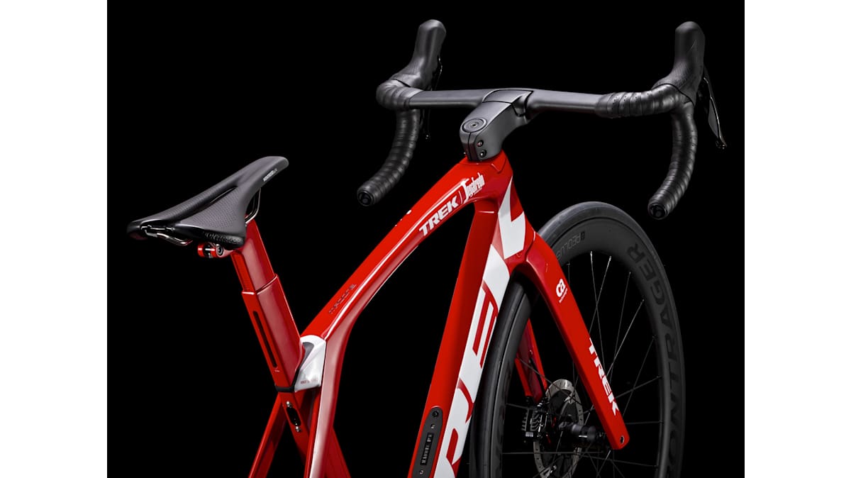 Madone SLR 8 Disc - Trek Bikes (JP)