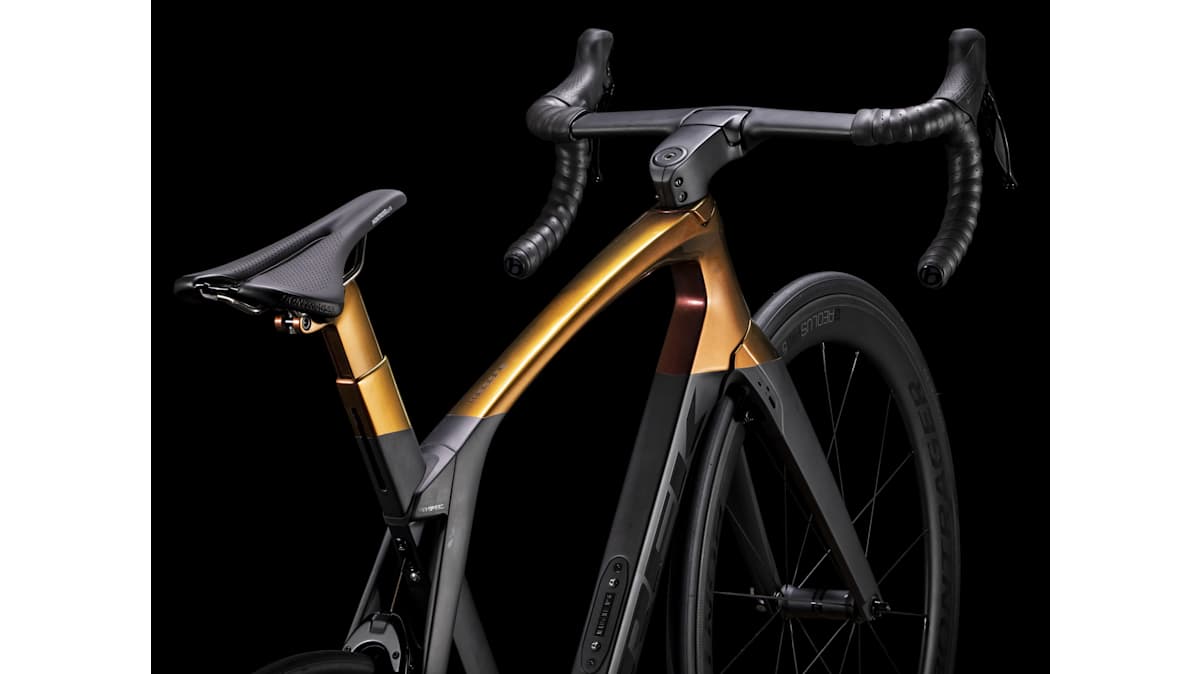 Madone SLR 8 - Trek Bikes