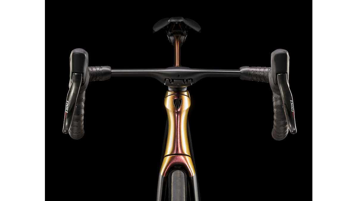 Madone SLR 9 Disc AXS - Trek Bikes (JP)