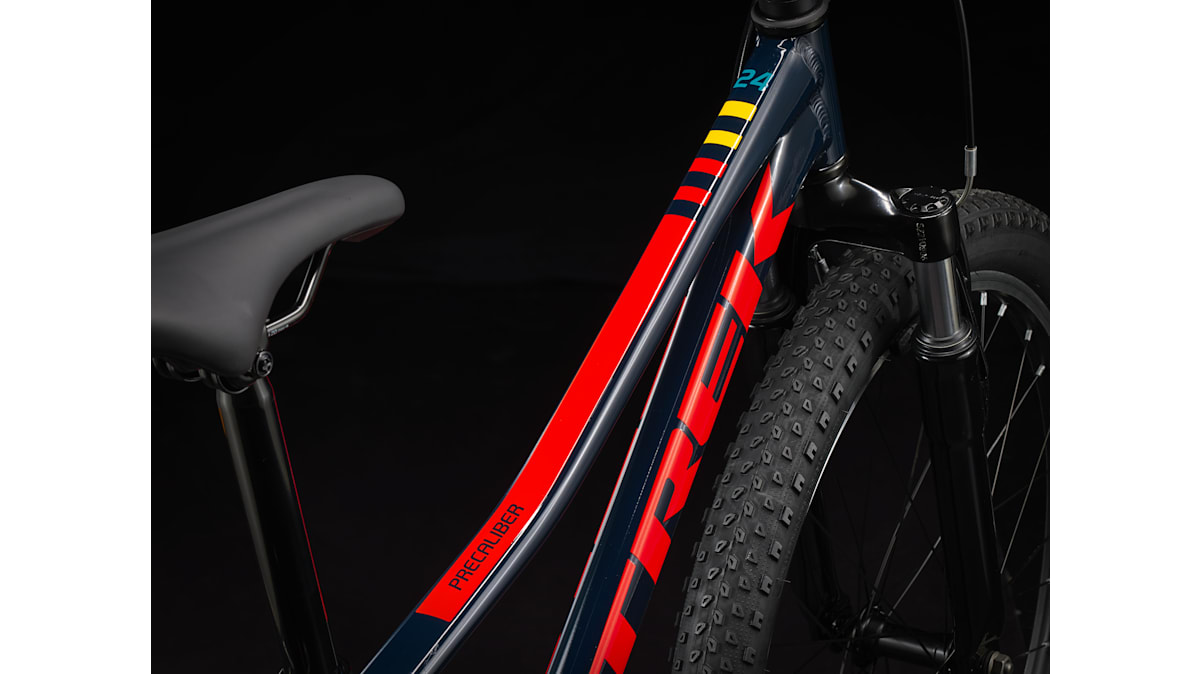 Precaliber 24 8-speed Suspension - Trek Bikes