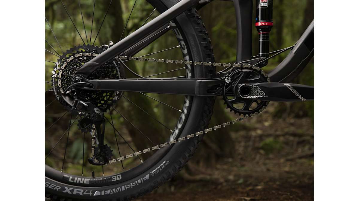 Remedy 8 27.5 - Trek Bikes (JP)