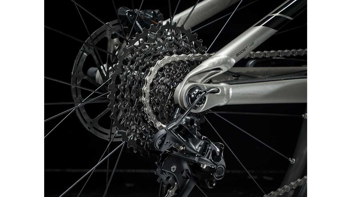 Top Fuel 9.7 - Trek Bikes (JP)