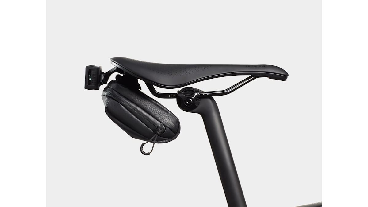 トレック Blendrサドルバッグ - Trek Bikes (JP)