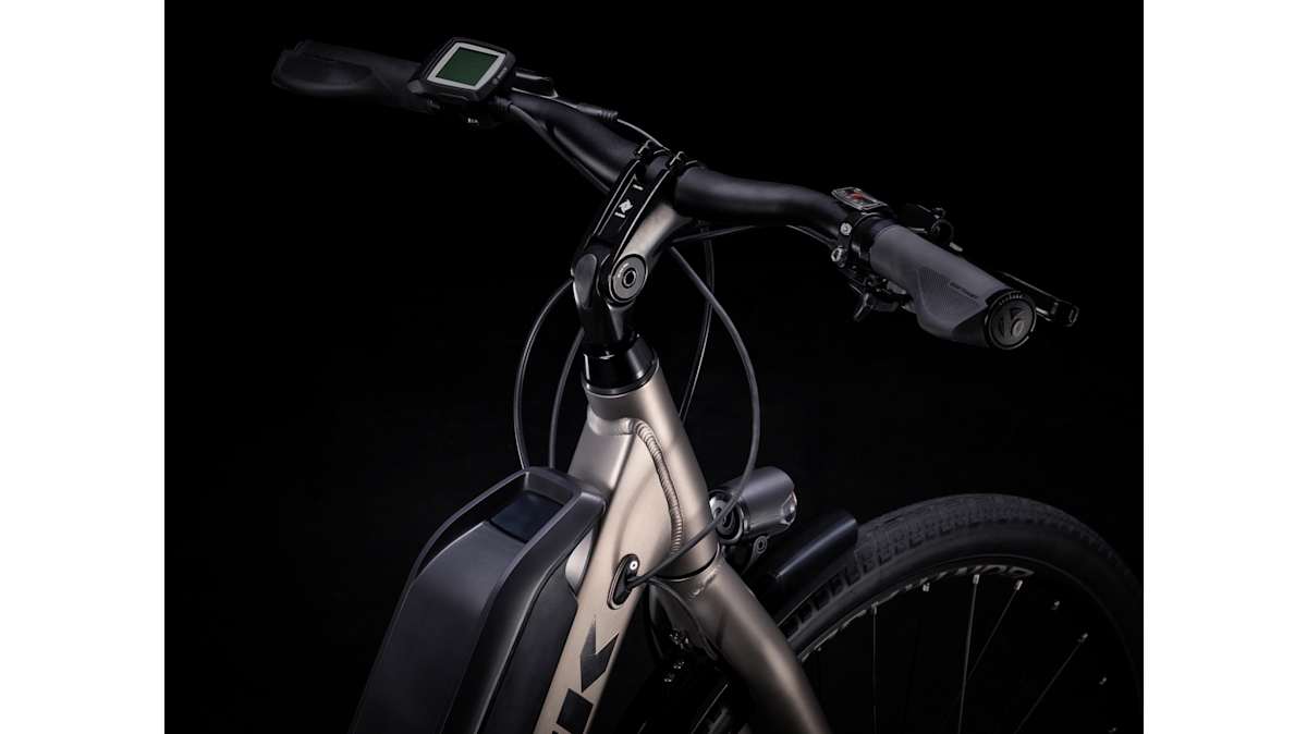 Verve+ 2 Lowstep Gen 2 - Trek Bikes (JP)