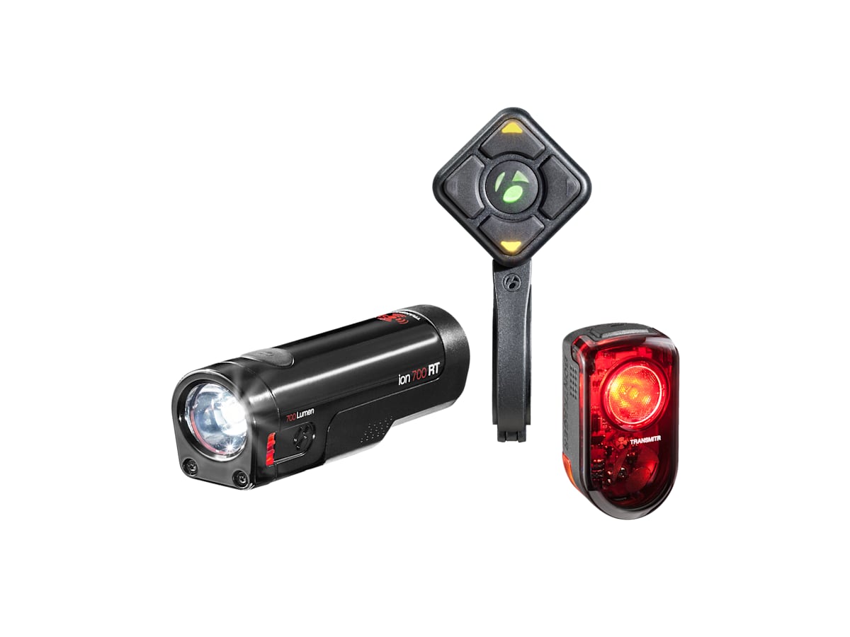 Bontrager Transmitr Lighting Set w/ Remote - Trek Bikes