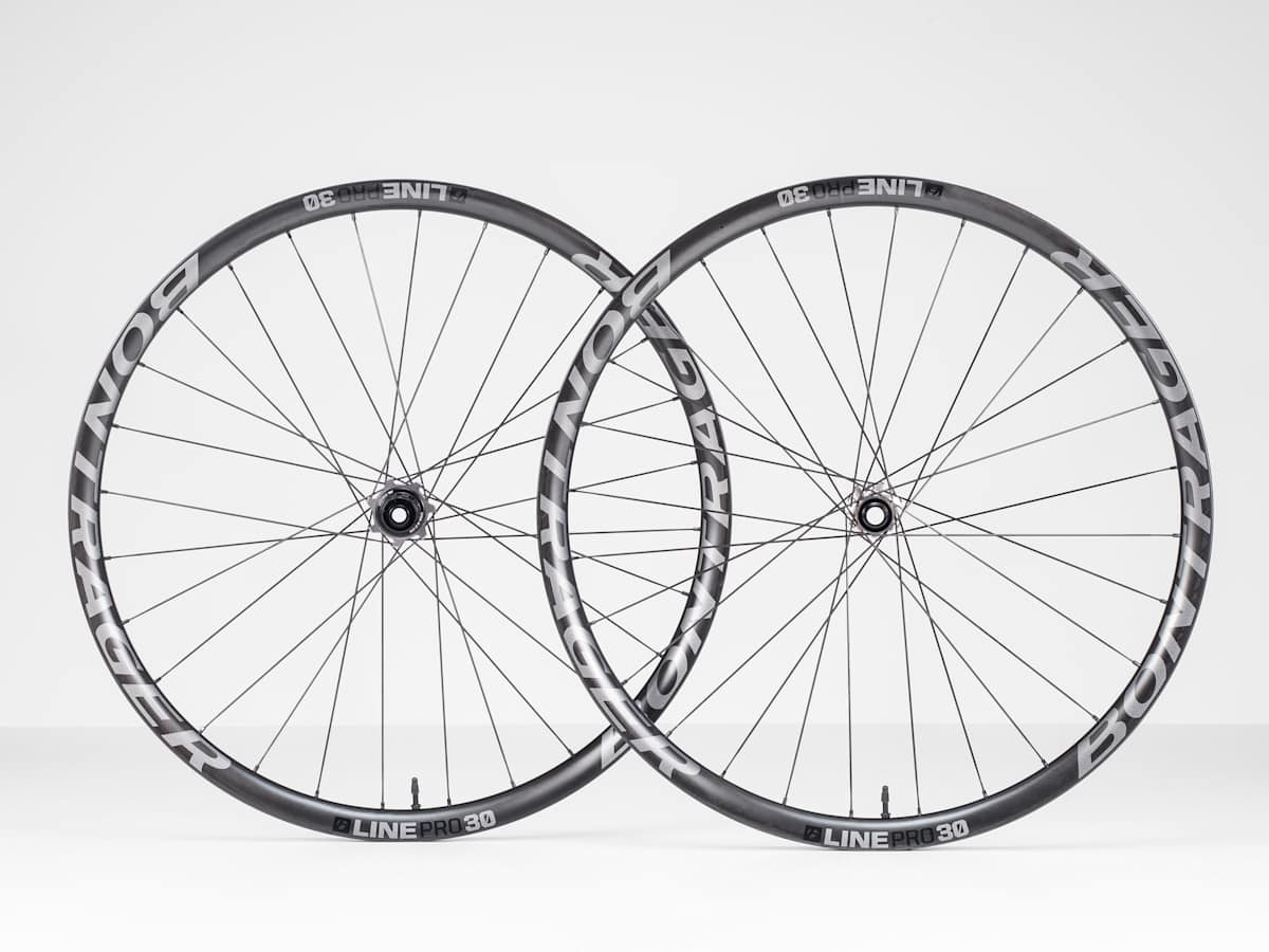 Bontrager Line Comp 30 TLR Boost 29˝Disc Bontrager Line Comp 30 TLR 29˝ MTB Wheel - Trek Bikes