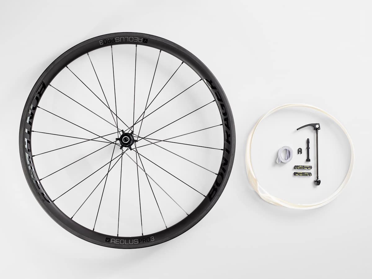 【美品】ボントレガー AEOLUS PRO3 TLR ホイール ボントレガー Aeolus Pro 37 TLR ディスク ロード ホイール