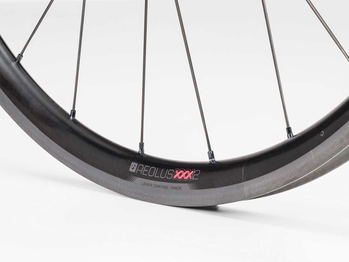 Bontrager Aeolus XXX 2 Tubular Road Wheel - Trek Bikes