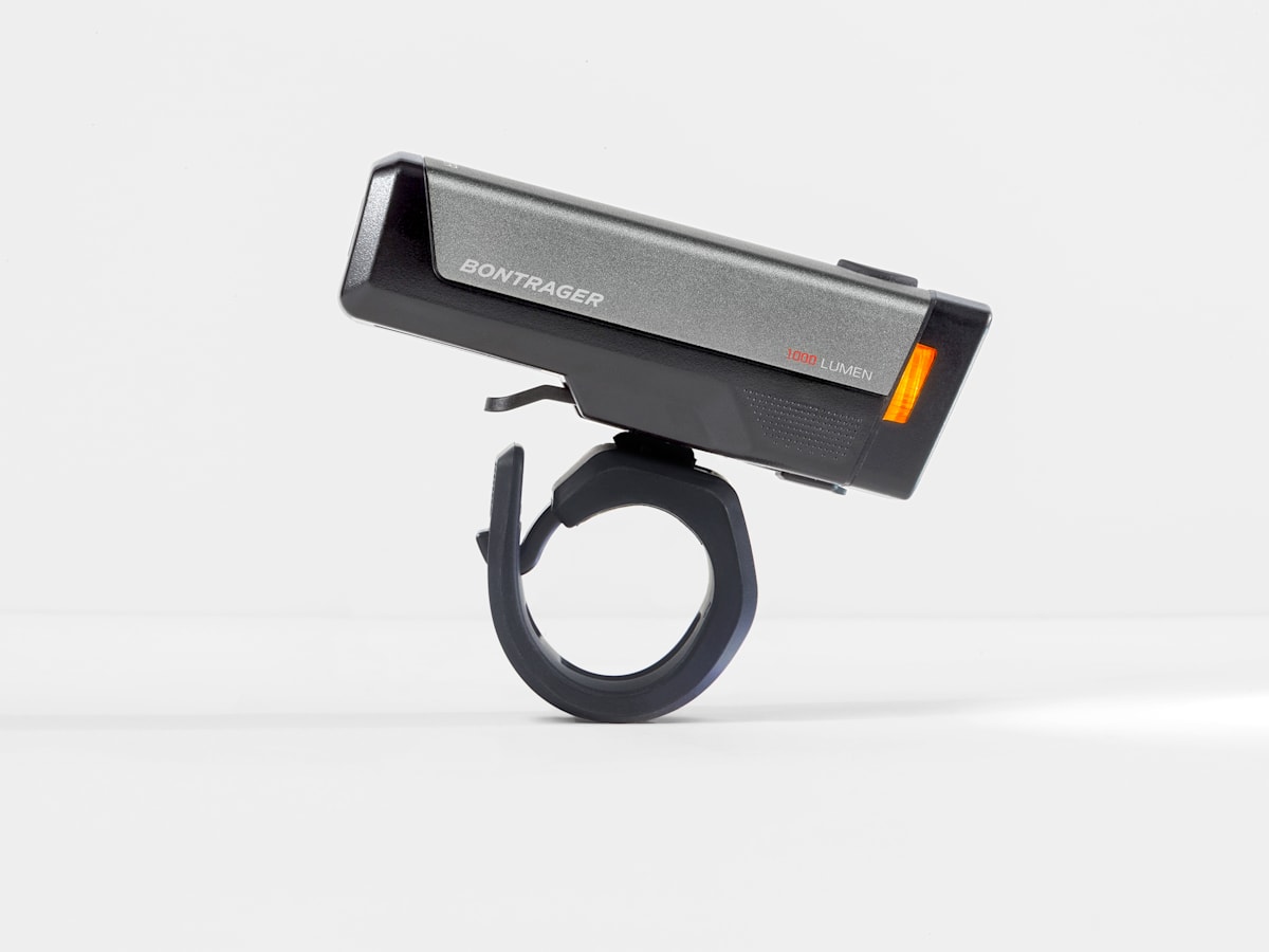 Trek Ion Elite Rフロントバイクライト Bontrager Ion Elite R Front Bike Light - Trek Bikes
