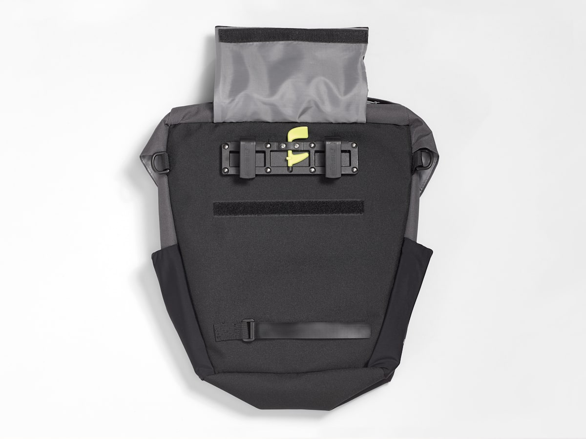 ボントレガー タウン シングル パニア - Trek Bikes (JP)