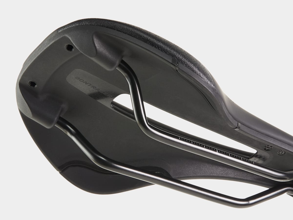 VERSE short ELITE ブラックサドル　145㎜ Bontrager Verse Short Trail Elite Saddle - Trek Bikes