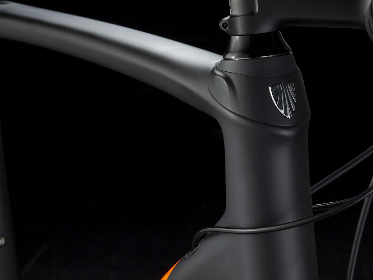 Domane SL 6 Disc - Trek Bikes