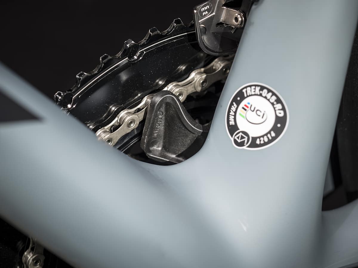 Domane SL 8 Disc - Trek Bikes