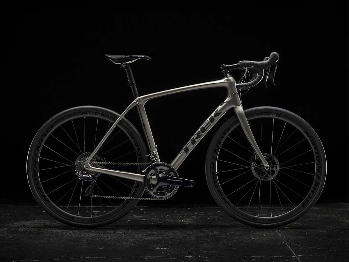 Domane SLR 8 Disc - Trek Bikes