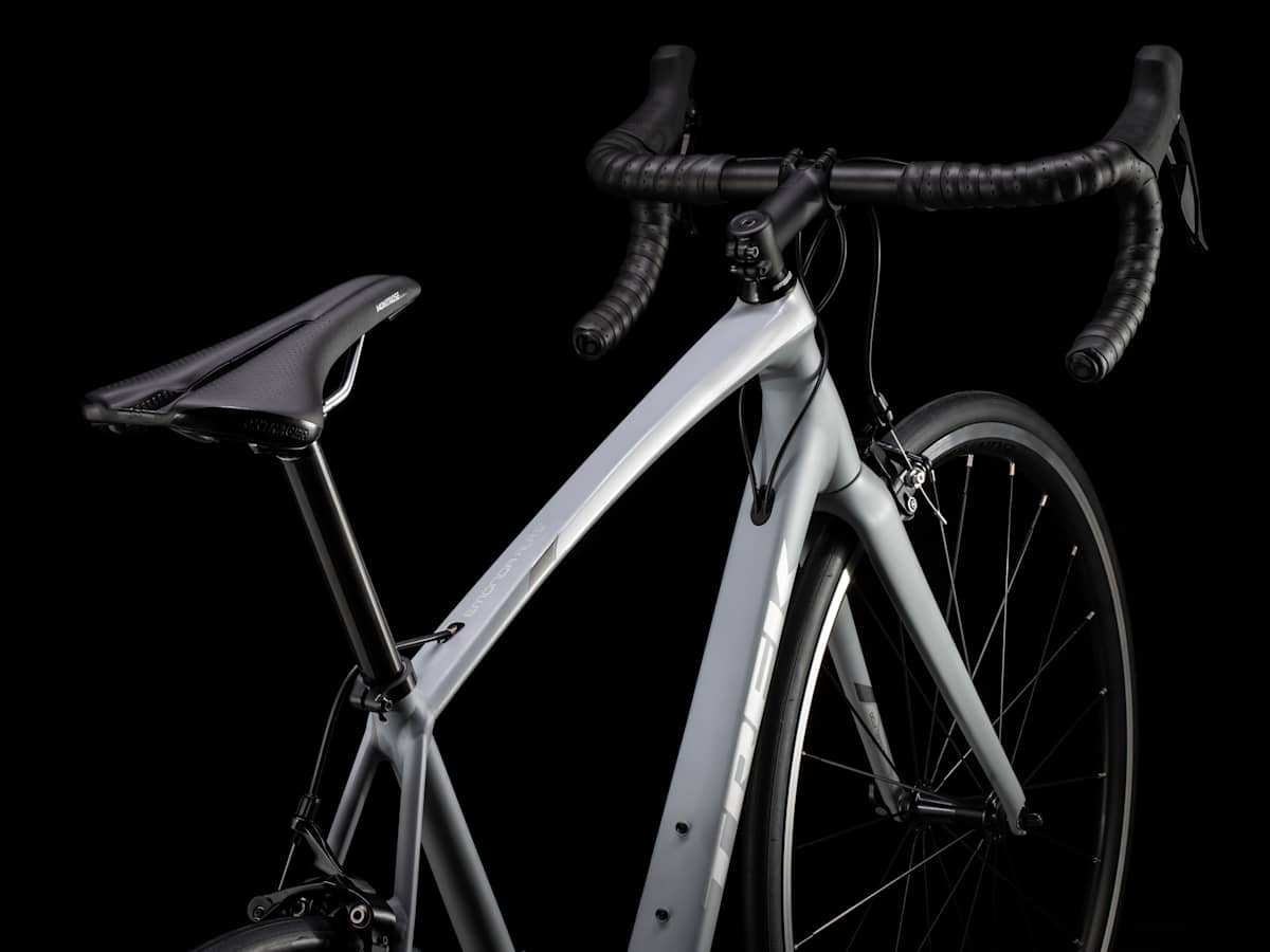 基本分解発送送料無料！完成車直接配送等ご相談ください！emonda alr5 Émonda ALR 5 - Trek Bikes (JP)