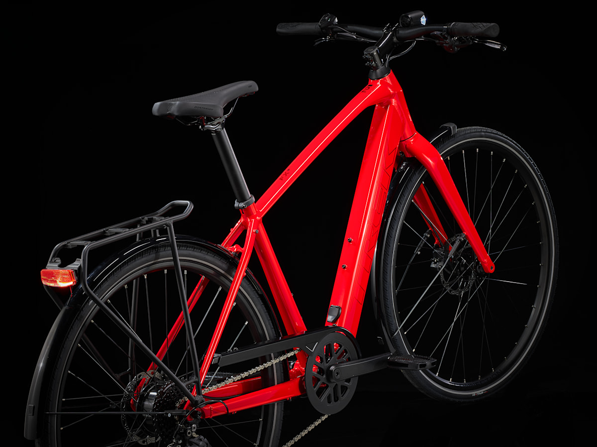2023 TREK FX+ 2 Viper Red M 未使用に近い 2023 TREK FX+ 2 Viper
