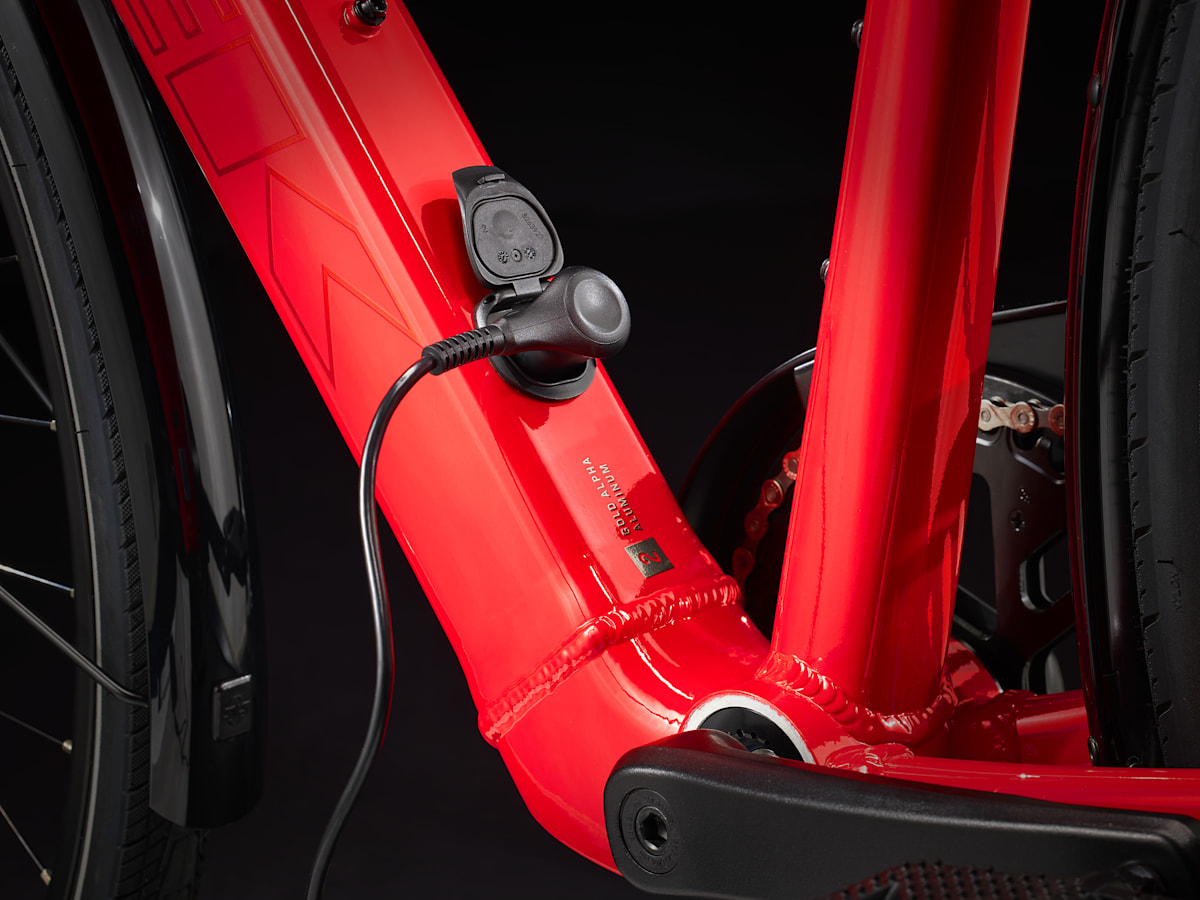 2023 TREK FX+ 2 Viper Red M 未使用に近い FX+ 2 - Trek Bikes