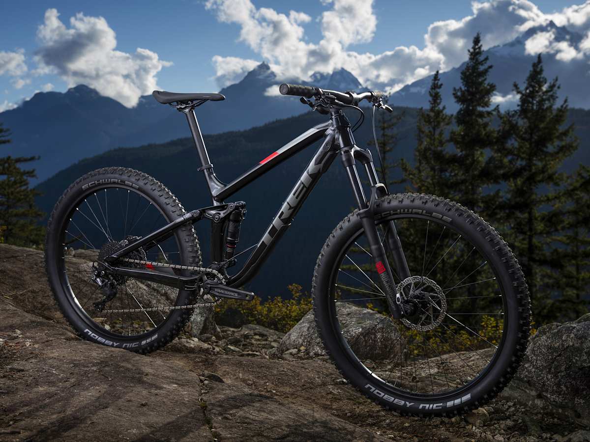 Fuel EX 5 Plus - Trek Bikes