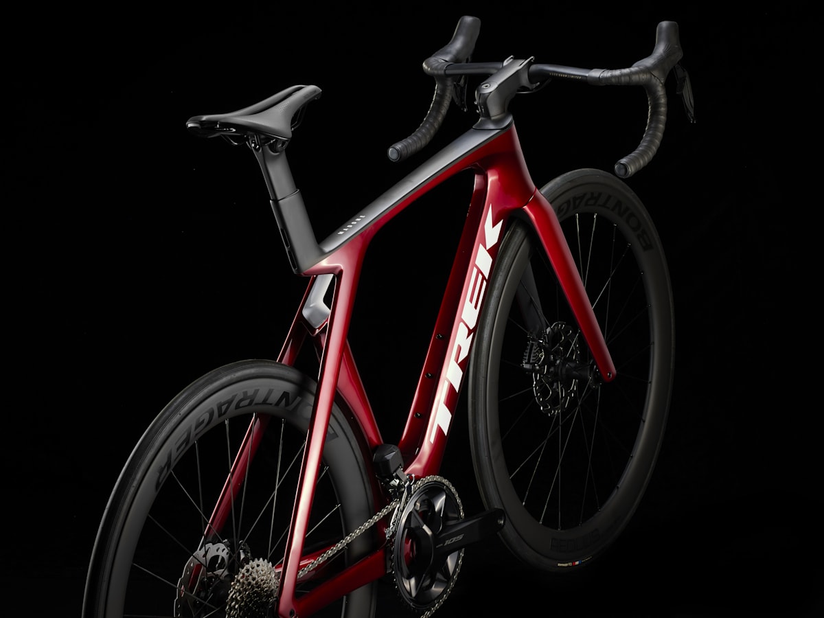Madone SL 6 Gen 7 - Trek Bikes (JP)