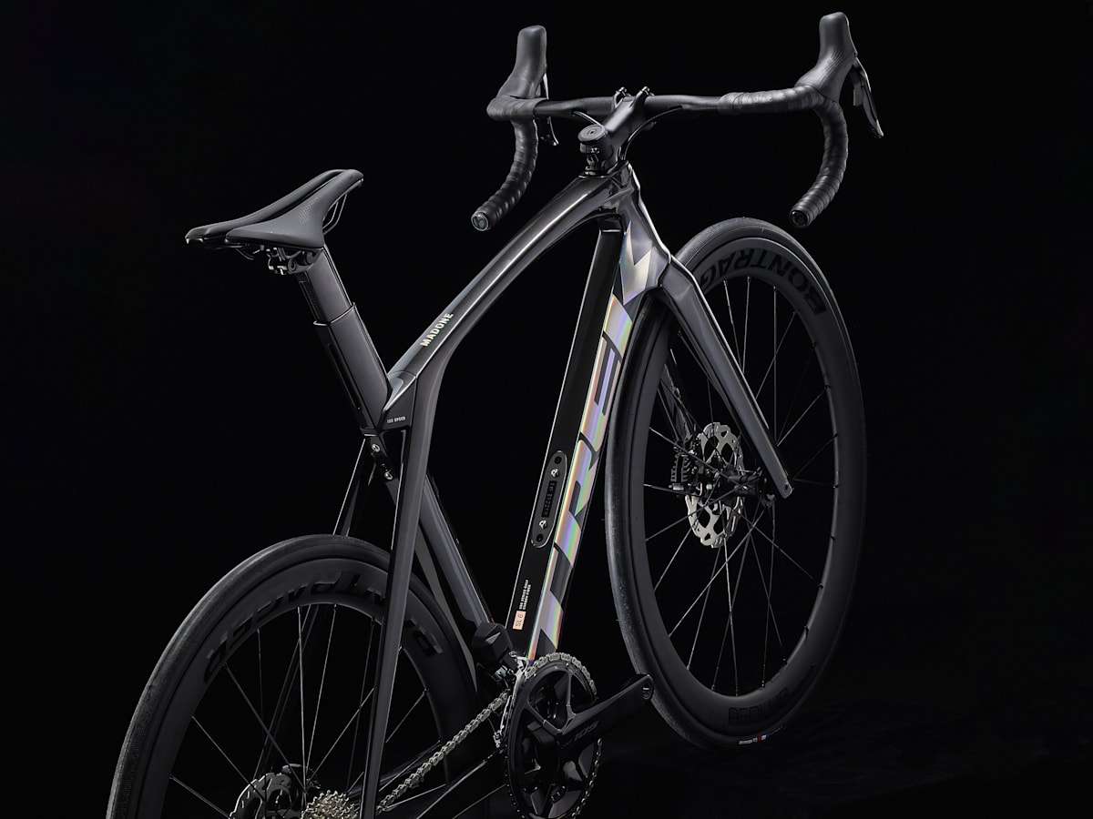 Madone SL 6 Di2 Gen 6 - Trek Bikes