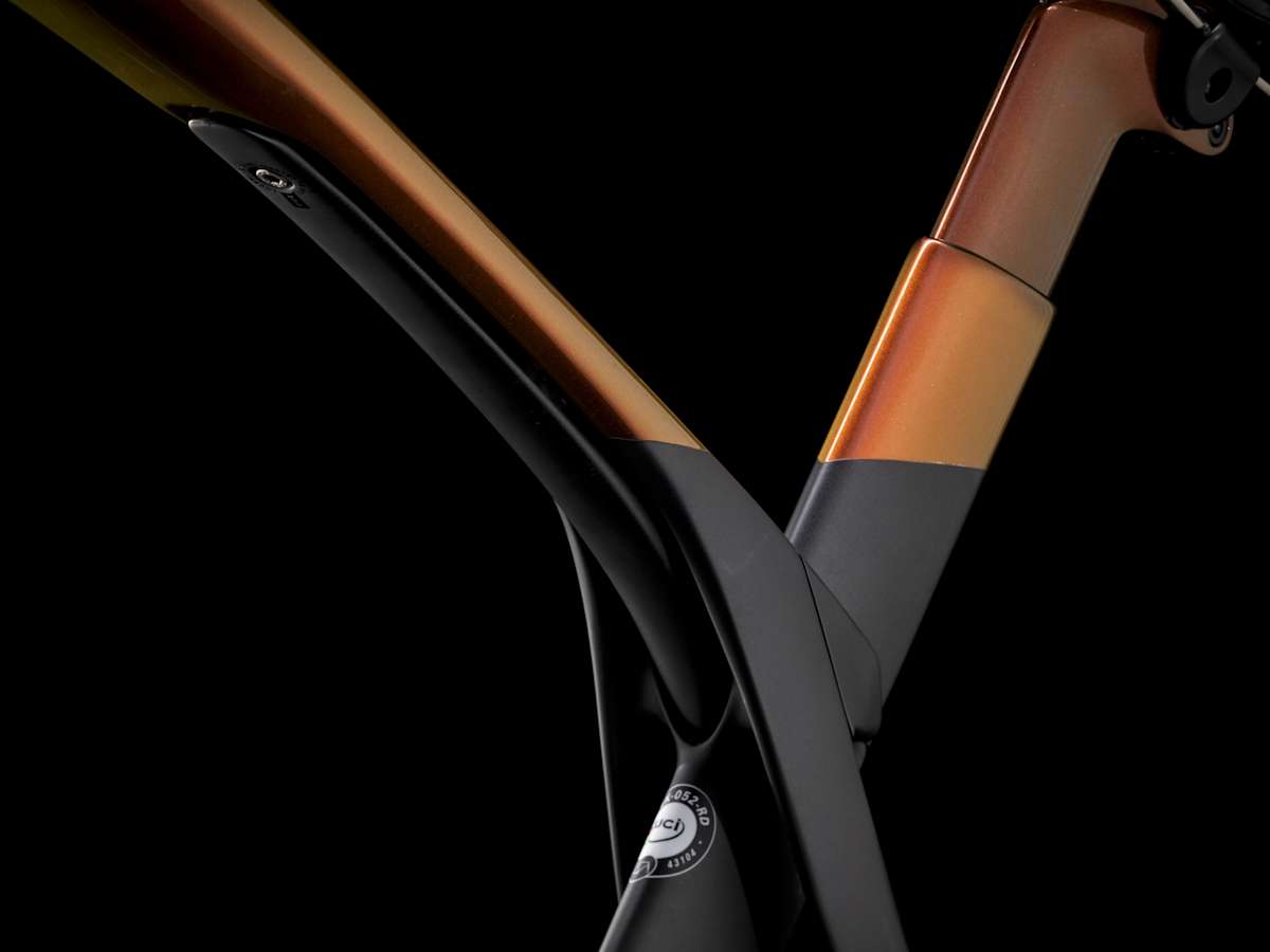 Madone SLR 6 Disc - Trek Bikes (JP)