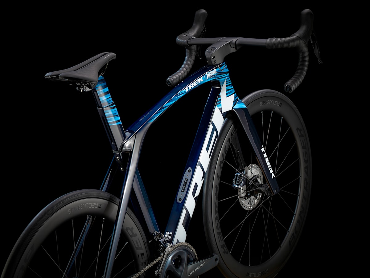 TREK Madone SLR Gen6 後期 P1 OCLV800 54サイズ TREK Madone SLR Gen6 後期 P1 OCLV800 54サイズ - メルカリ