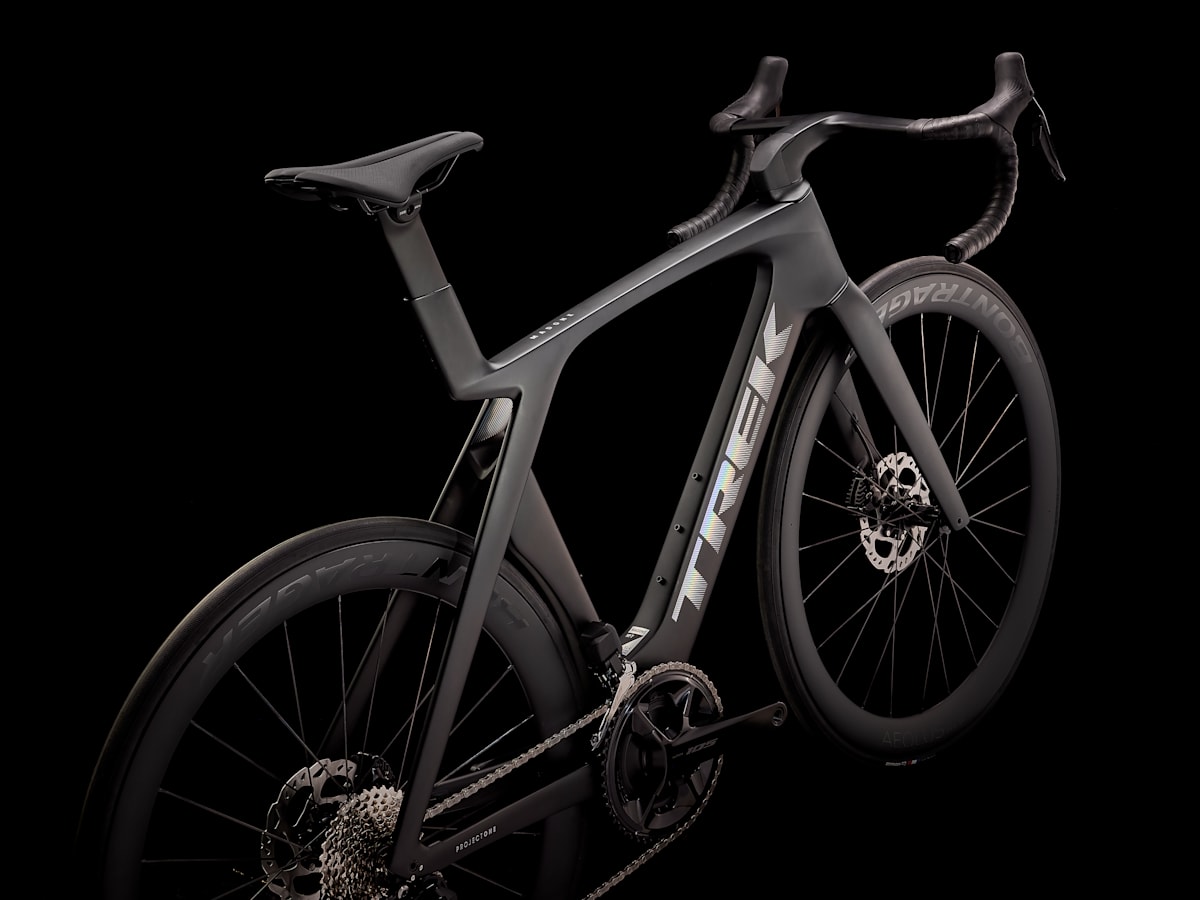 自転車本体 TREK Madone SLR 7 PROJECT ONE ULTEGRA 56 Project One】TREK MADONE SLR7 DISC [Shimano ULTEGRA Di2× Lun