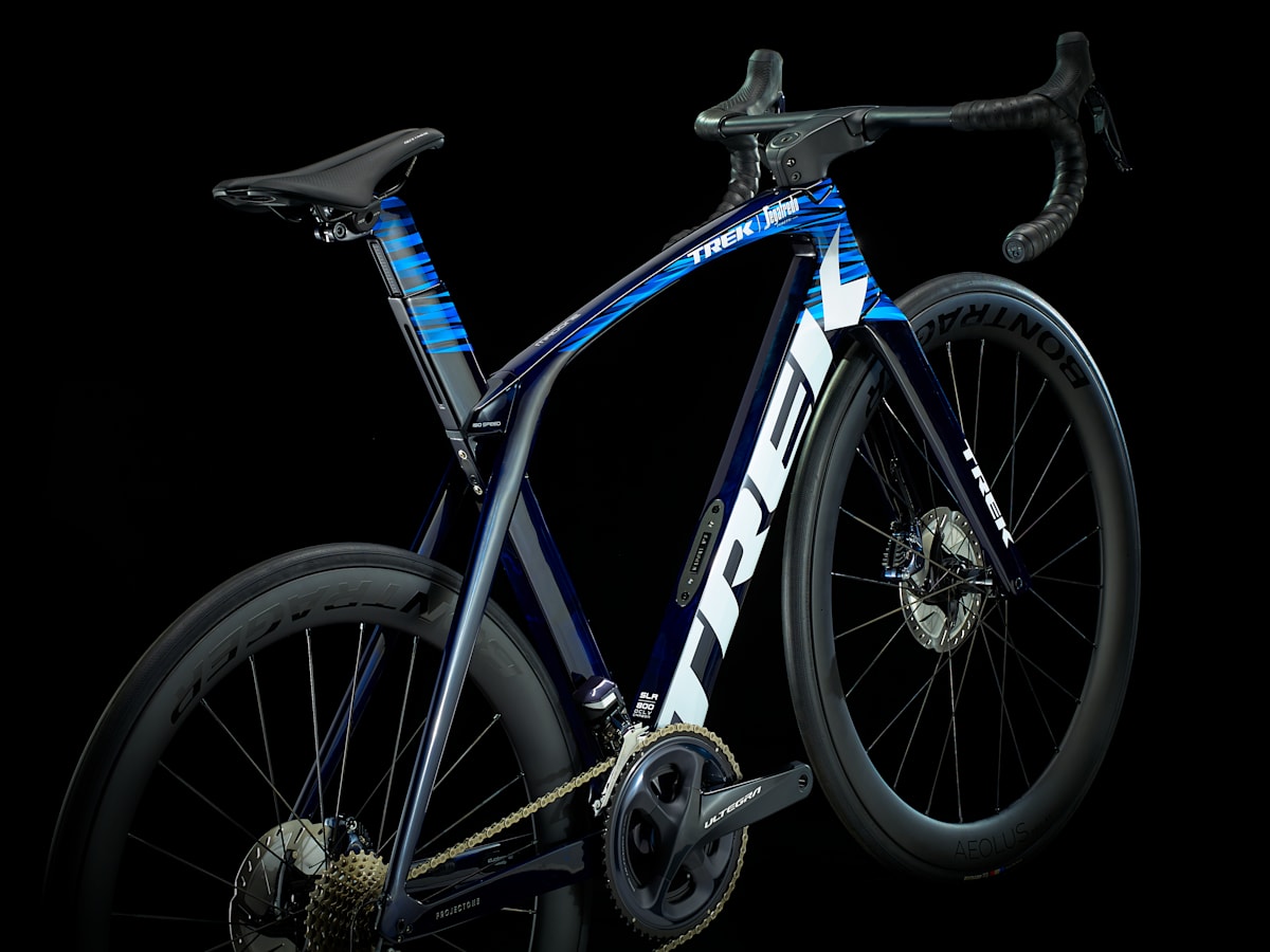 自転車本体 TREK Madone SLR 7 PROJECT ONE ULTEGRA 56 PROJECT ONE】TREK MADONE SLR 7 DISC [ ULTEGRA Di2×Aeolus XXX