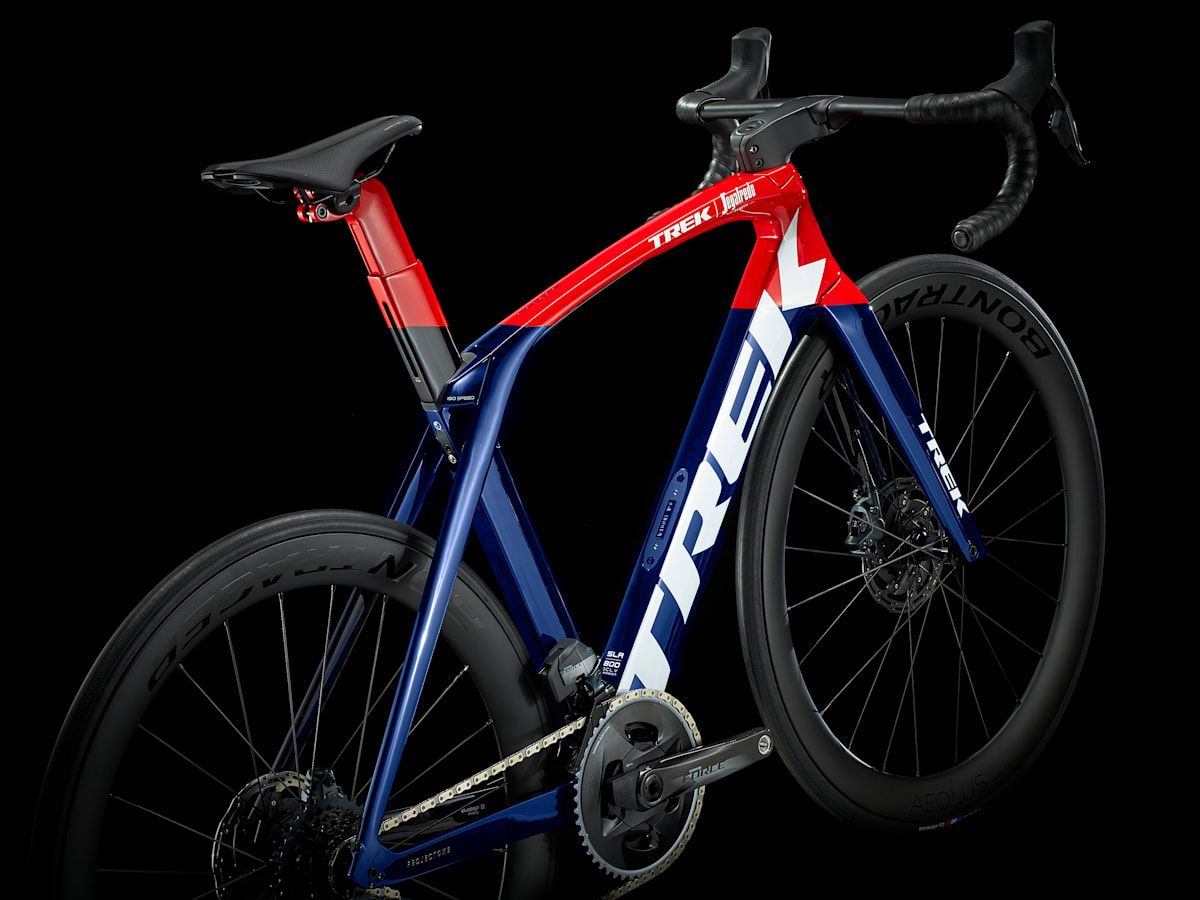 自転車本体 TREK MADONE SLR 6 DISC OCLV700 54 トレック(TREK) マドンSLR6 ディスク (Madone SLR6 Disc) 2020