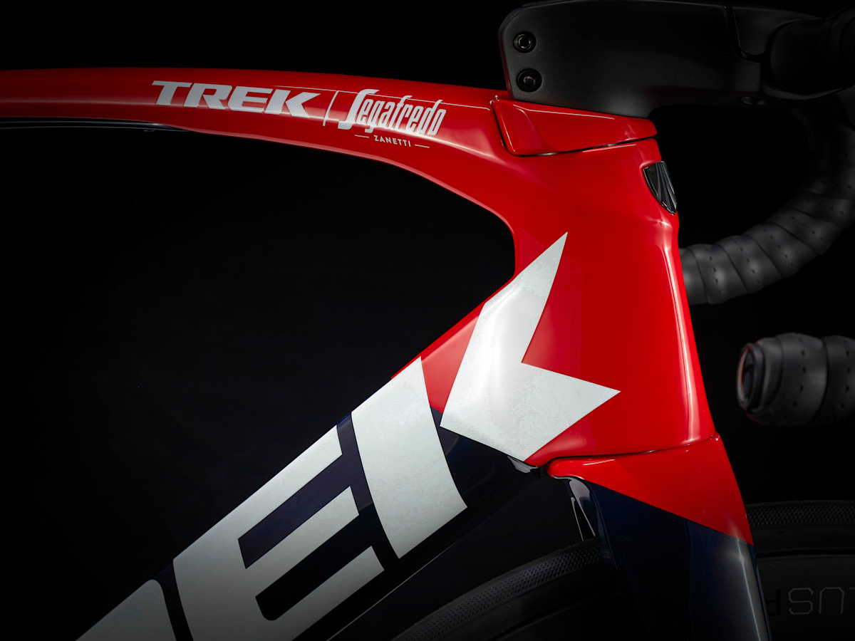 Madone SLR 7 AXS Gen 6 - Trek Bikes (JP)