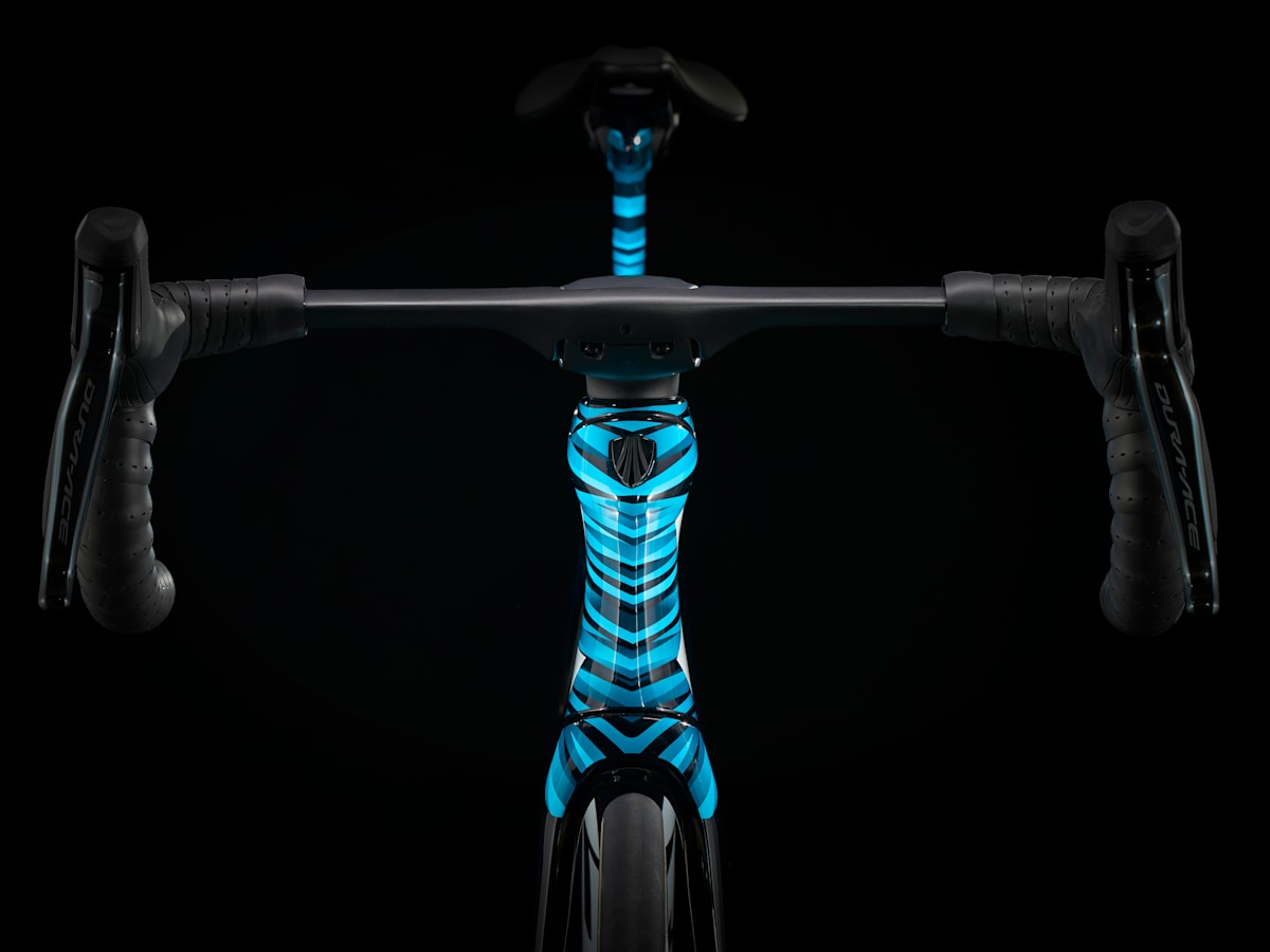 TREK MADONE SLR 9 Gen6 di2 プロジェクトワン 56 Madone SL 6 AXS Gen 8 - Trek Bikes