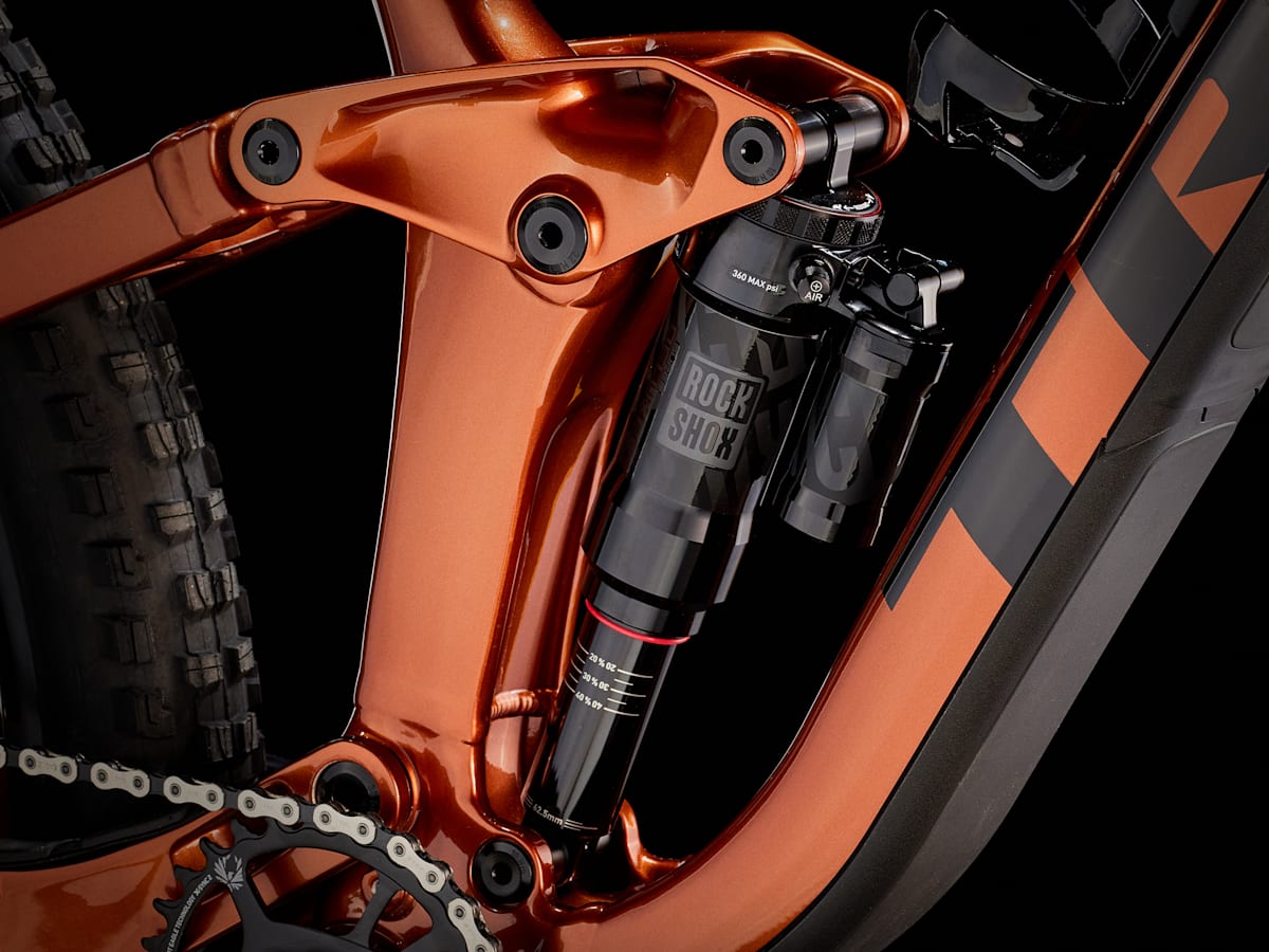 自転車本体 TREK Slash 8 TREK Slash 8 を初めて乗ってみた！狭山湖オフロードインプレッション