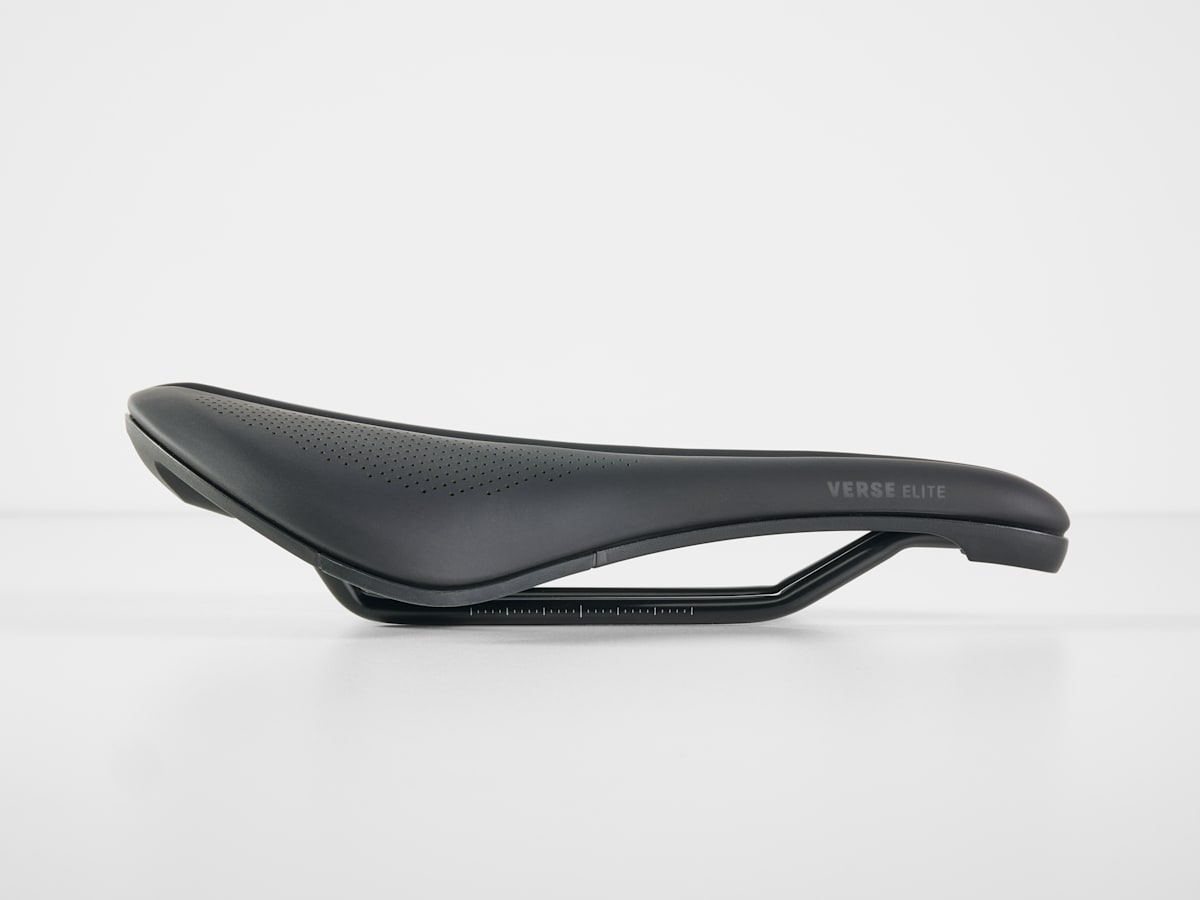 トレック Verse Short Pro サドル 155mm Bontrager Verse Short Comp Bike Saddle - Trek Bikes (CA)