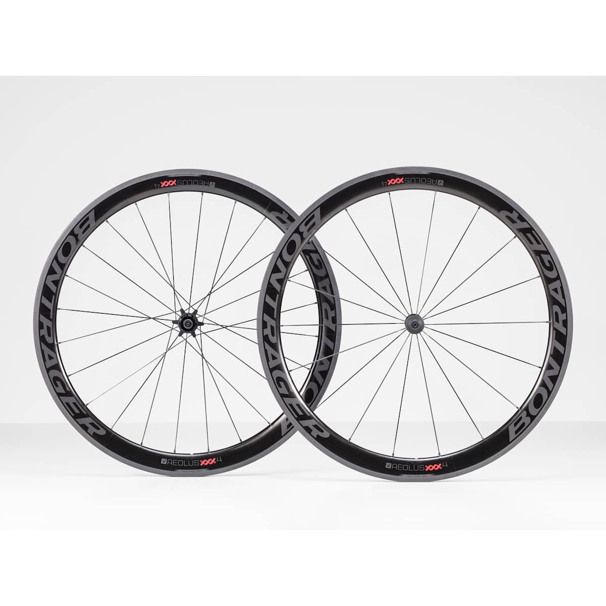 【値下げ】ボントレガー　アイオロスXXX4 Disc Tubular Bontrager Aeolus XXX 4 TLR Clincher Road Wheel - Trek Bikes
