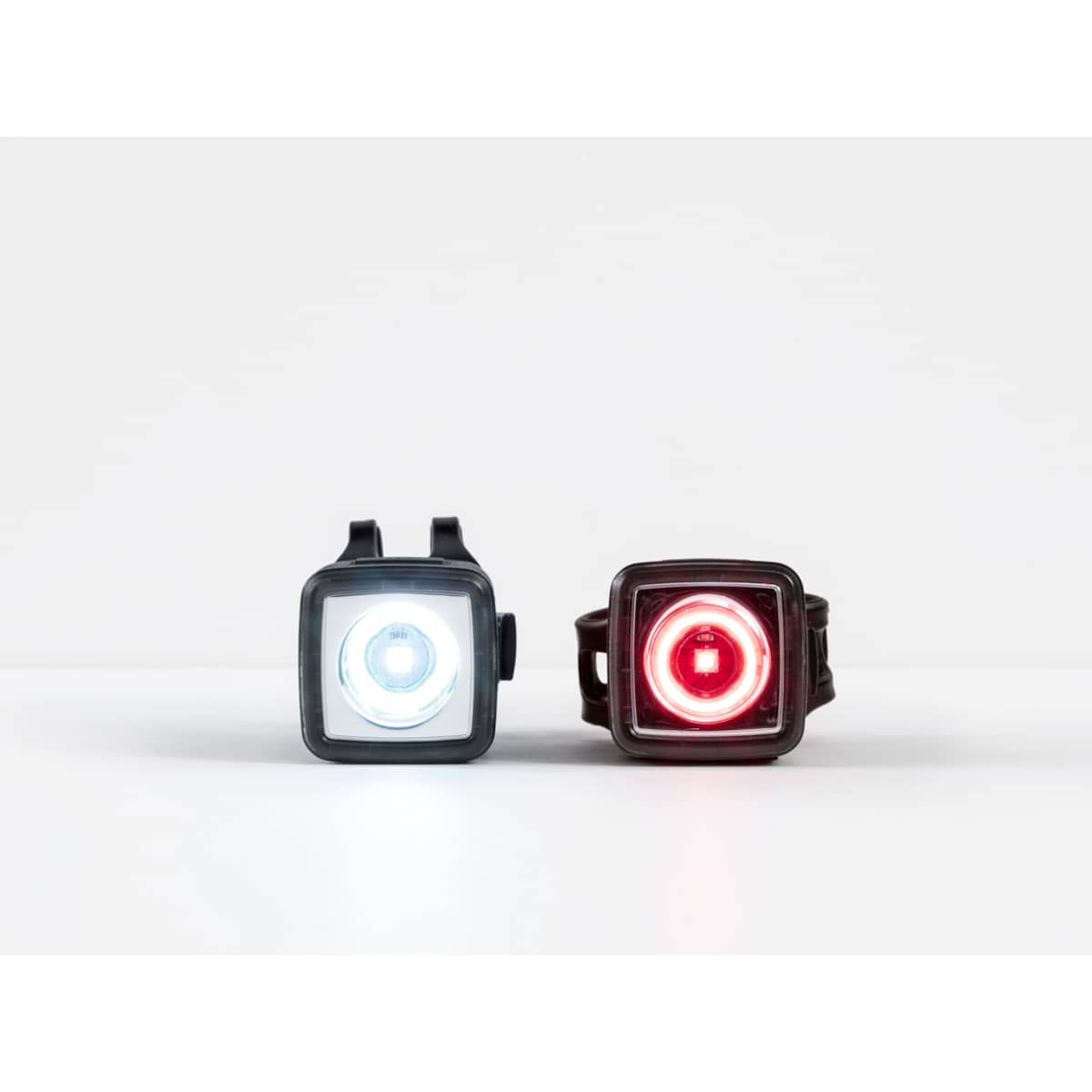 BONTRAGERボントレガーION 100 R＆FLARER CITYセット Bontrager Ion 100 R/Flare R City Bike Light Set - Trek Bikes