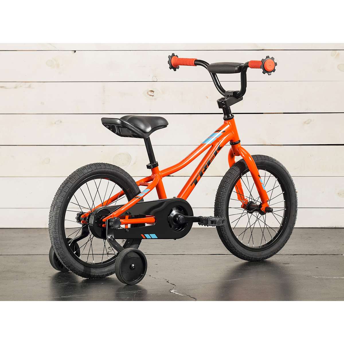 トレック　『PRECALIBER 16』　orange Precaliber 16 Boys' - Trek Bikes (AU)