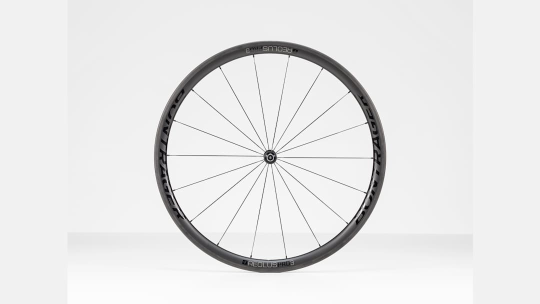白スポーク aeolus3 カーボンクリンチャーホイール BONTRAGER