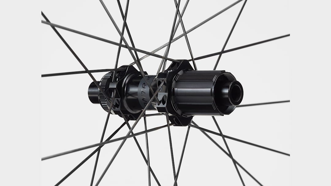 Bontrager Aeolus Pro 51 TLR Disc Road Wheel - Trek Bikes