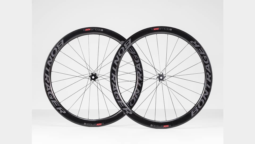 Bontrager Aeolus XXX 4 Disc Tubular Road Wheel - Trek Bikes
