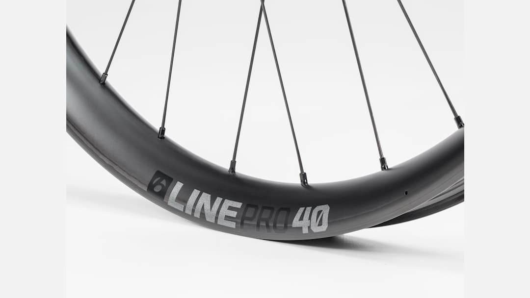 Bontrager Line Pro 40 TLR Boost 29˝ MTB Wheel - Trek Bikes