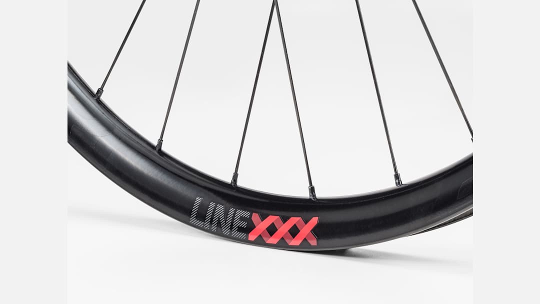 Bontrager Line XXX Boost TLR 29˝ MTB Wheel - Trek Bikes
