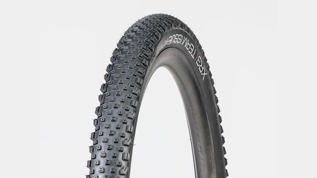BONTRAGER 29x2.3 ホイール　タイヤ