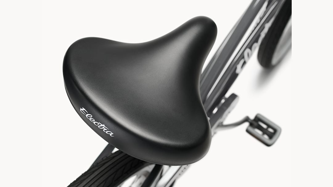 オン婦人トレイルブレイカー Cruiser 1 Step-Thru - Electra Bikes