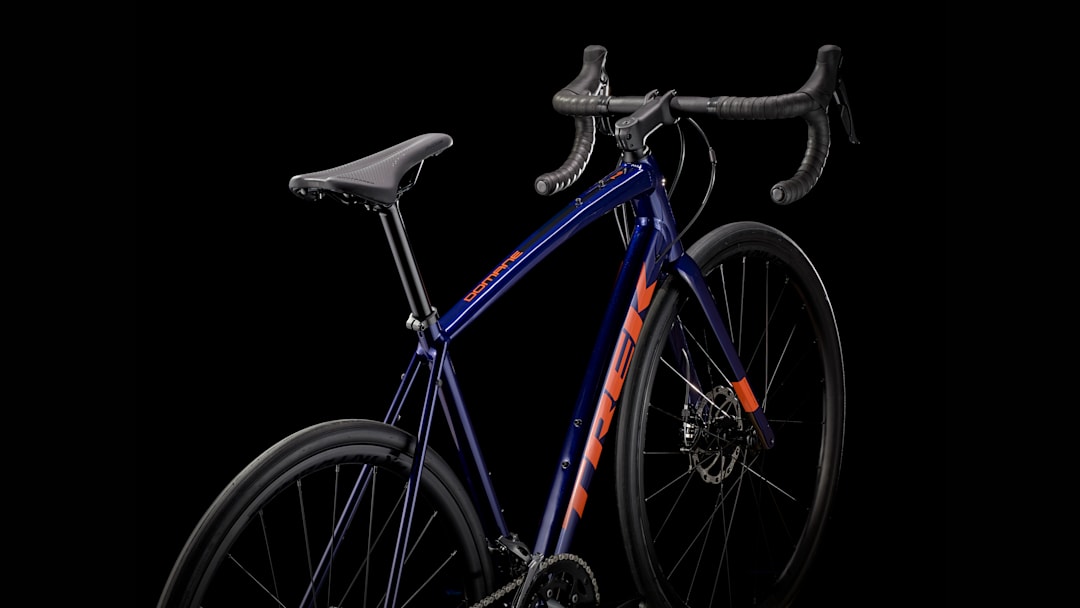 Domane AL 2 Gen 3 - Trek Bikes