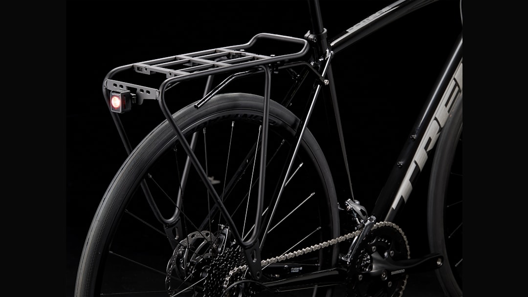 Domane AL 2 Gen 3 - Trek Bikes (JP)