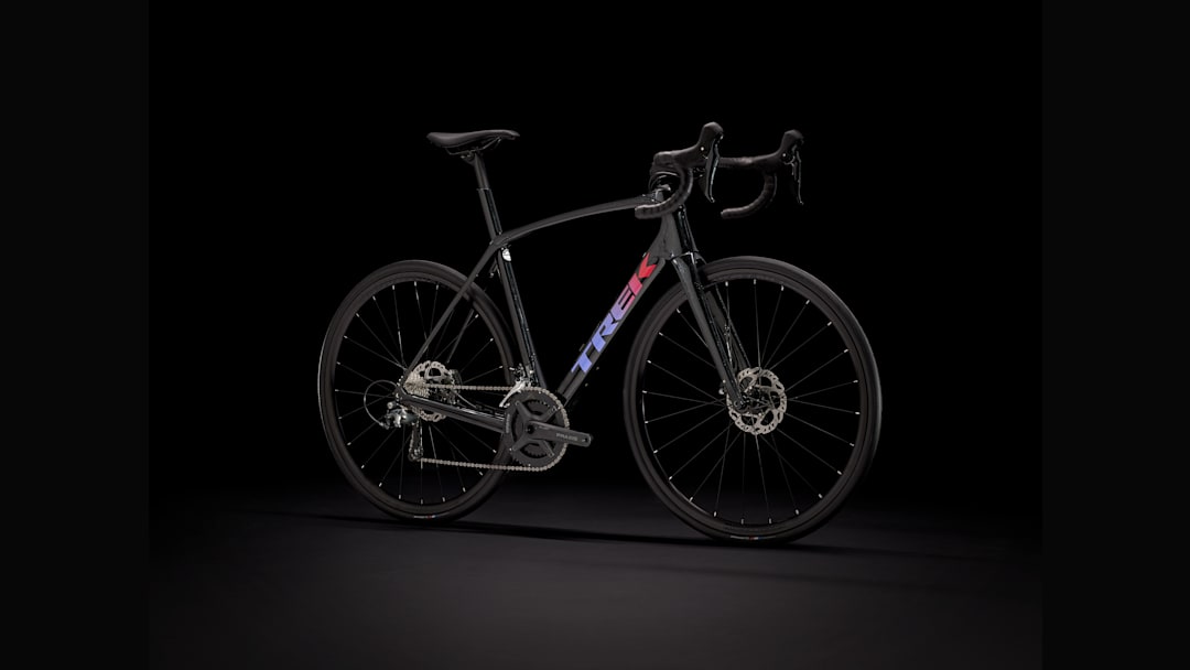 Domane SL 4 - Trek Bikes