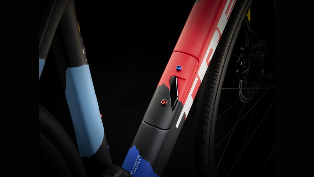 Domane SLR 7 AXS Gen 4 - Trek Bikes (JP)