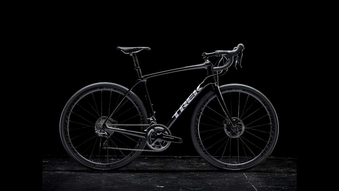 トリプルベリー】trek Domane SLR trek-domane-slr-8-axs-847982-